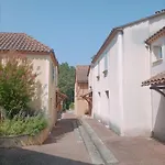 Maison, Face Parking, Piscine Chauffee, En Residence, 4 Ou 5 Pers, Rdc, Lac, Nature Et Peche Monflanquin