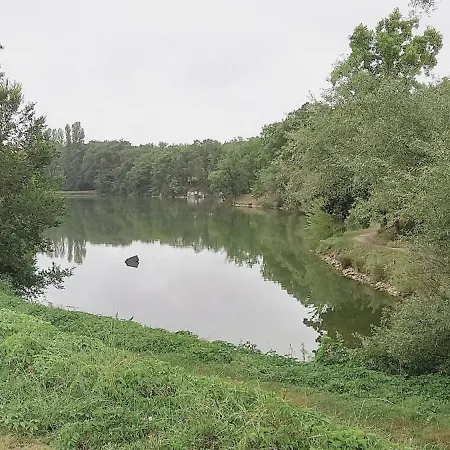 Maison Avec Piscine Chauffee En Residence, 5 Pers, Rdc, Et Nature Prázdninový dům *