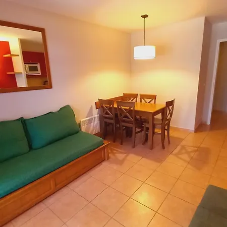 Maison Avec Piscine Chauffee En Residence, 5 Pers, Rdc, Et Nature *