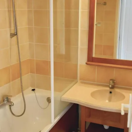 Maison, Proche Parking, Piscine Chauffee, En Residence, 4 Ou 5 Pers, Rdc, Lac, Nature Et Peche مونفلاكين
