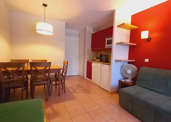 Feriehus Maison Avec Piscine Chauffee En Residence, 4 Ou 5 Pers, Rdc, Lac, Nature Et Peche