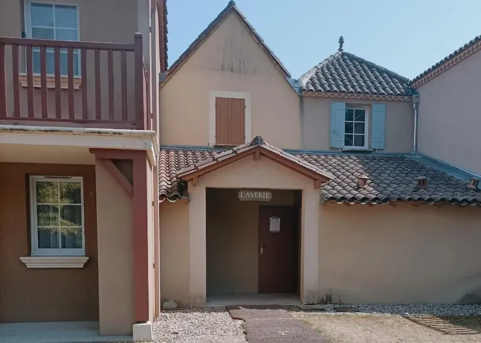 Maison Avec Piscine Chauffee En Residence, 4 Ou 5 Pers, Rdc, Lac, Nature Et Peche Feriehus